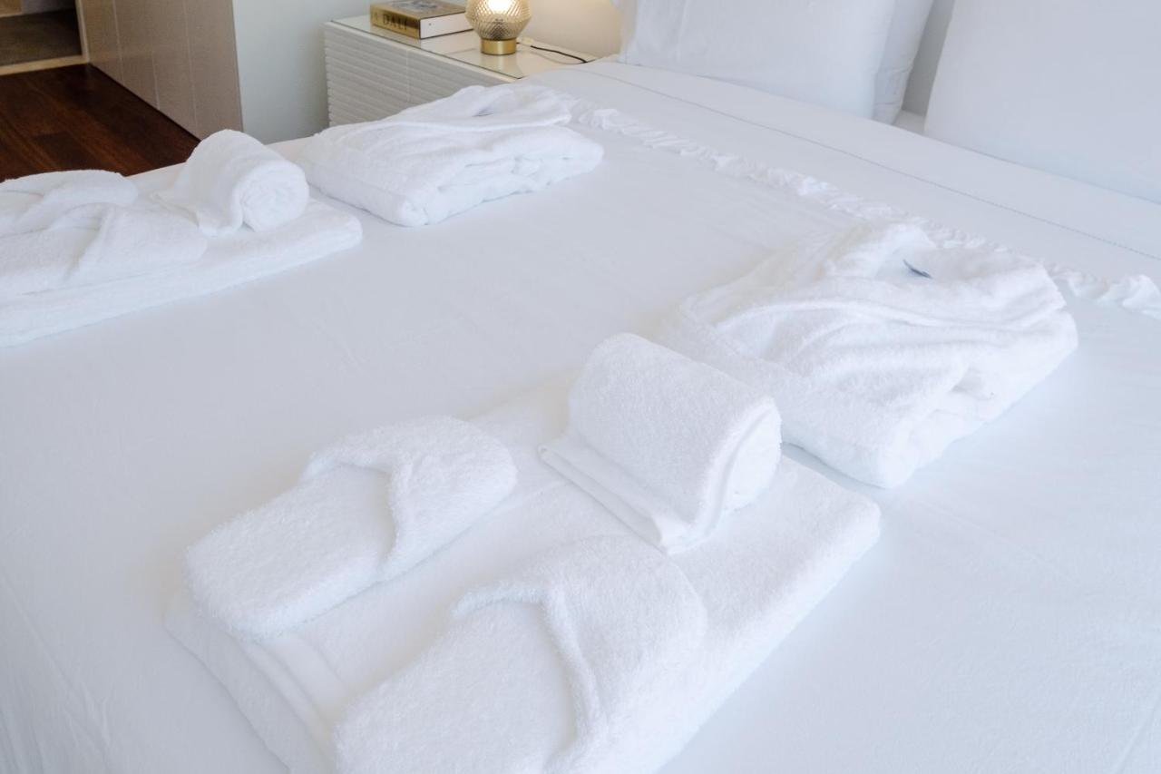 Boutique Rentals- Bliss By The Sea Apt- Ocean Views In Foz Beach Porto Eksteriør billede